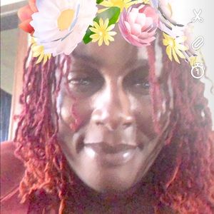 Meet your Posher, Tahira